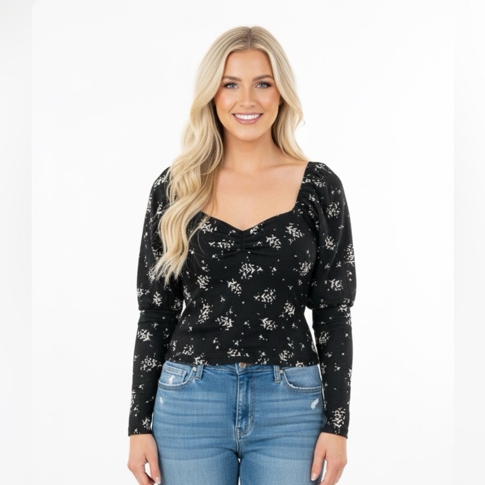 Oak & Trellis black boho top size large